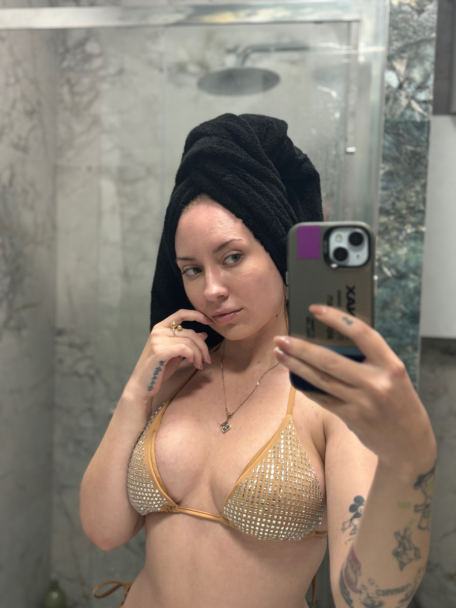 Nude girl KateV in Latakia