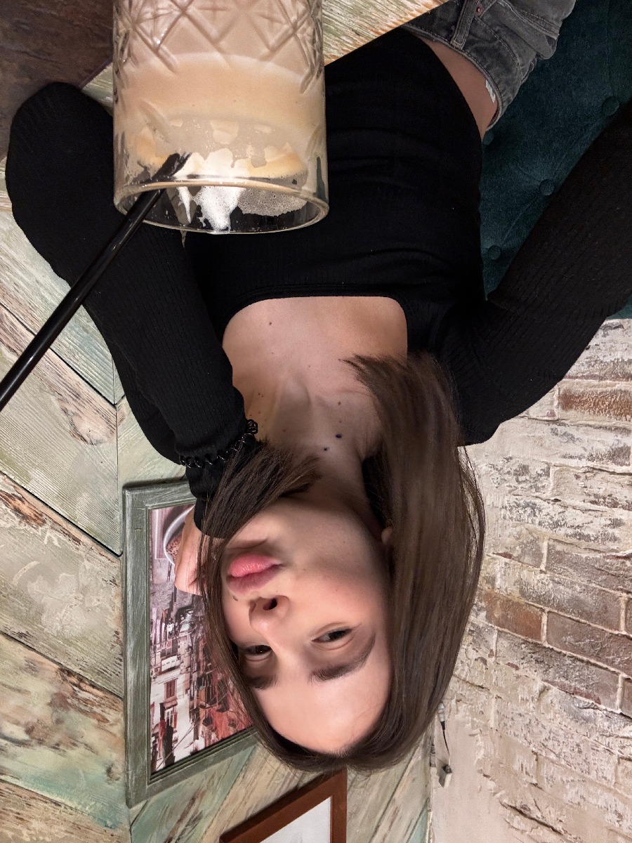 Fresh photos, fresh mood — Tina online in Latakia