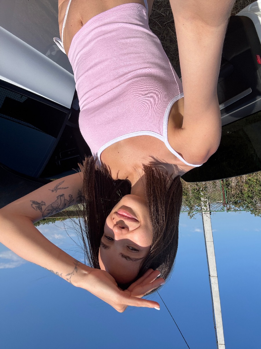 Sexy model Tina in Latakia